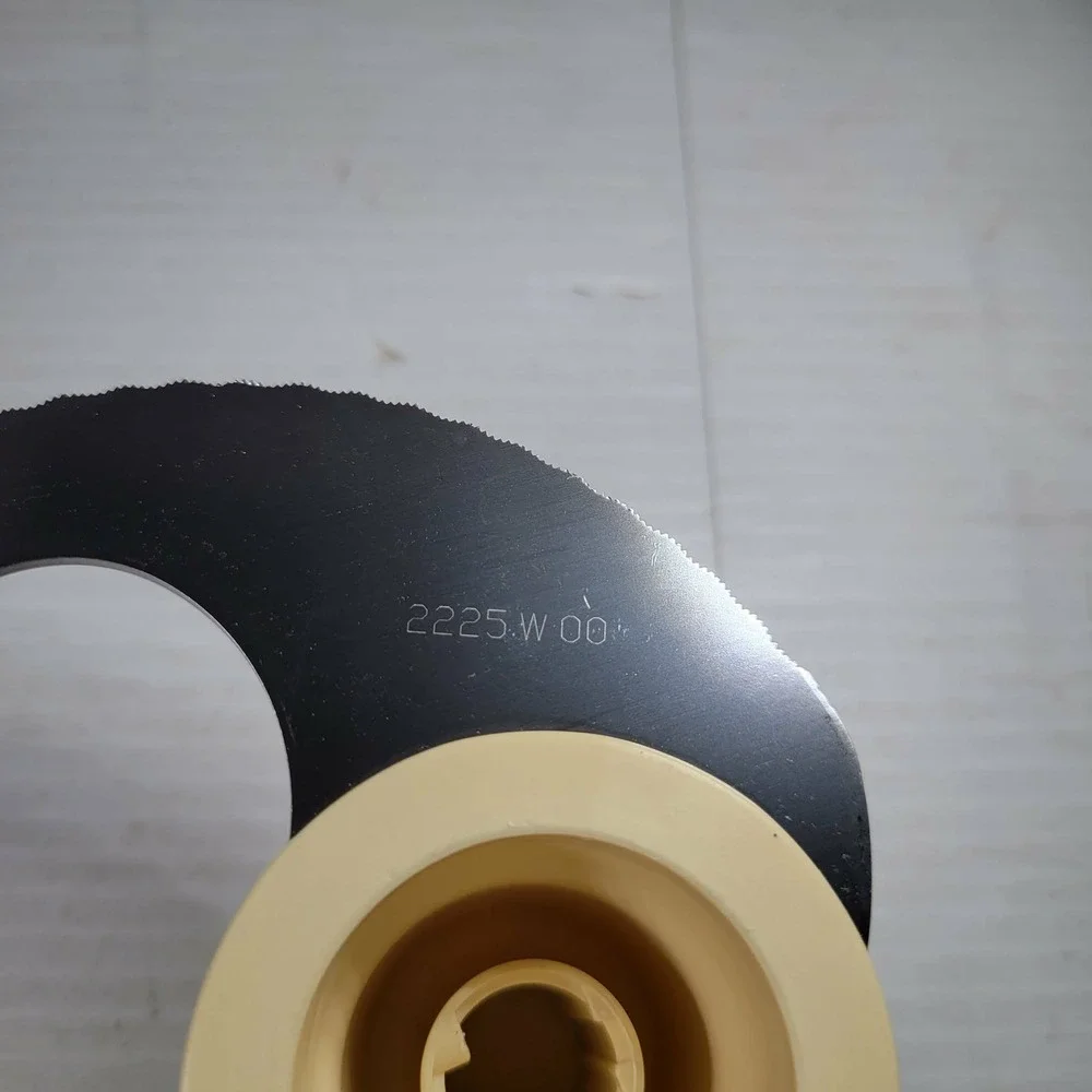 Cuisinart DLC-861HB Metal Blade DLC-8 S-Blade Cream Serrated TESTED Japan